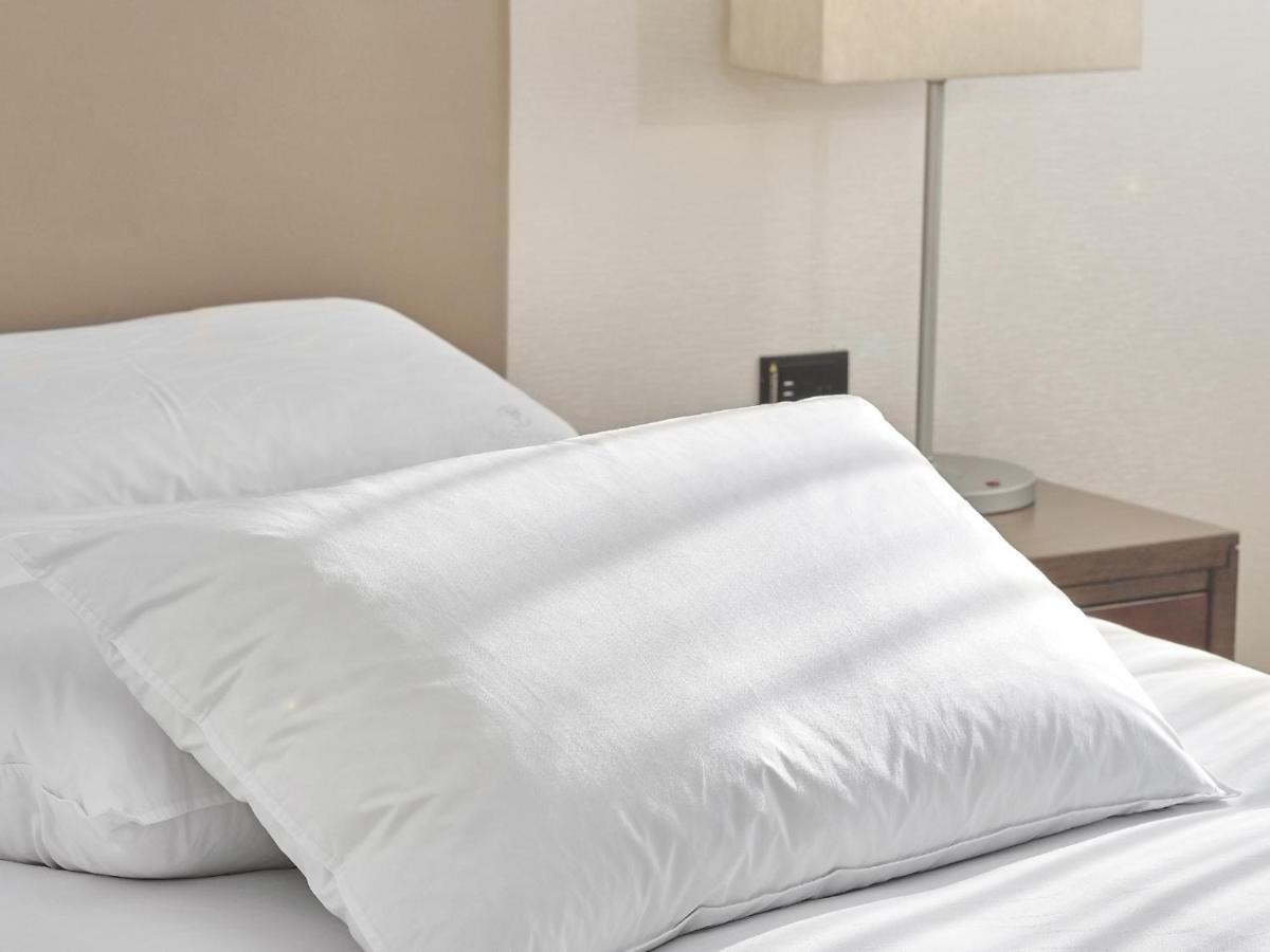 Windsor Hotel Taichung Luaran gambar A pillow